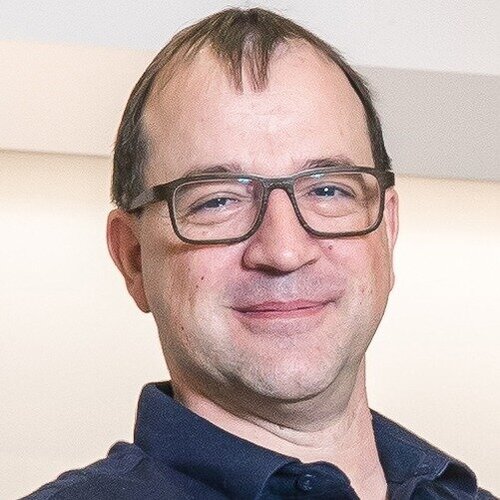Lukas Käslin, Geschäftsführer